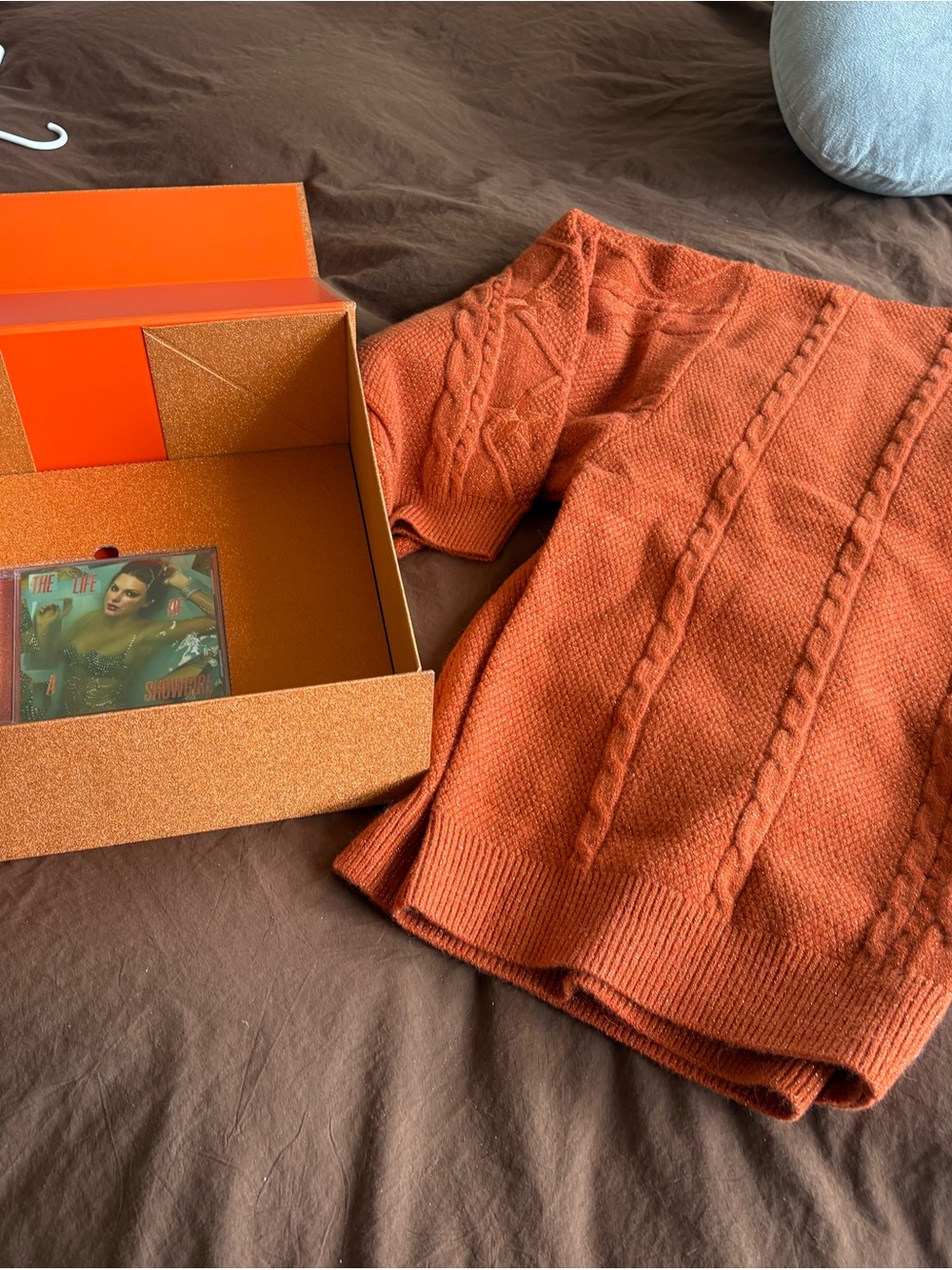 TLOS cardigan box